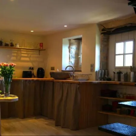 Le Passe-muraille בית נופש Sainte-Suzanne (Mayenne)