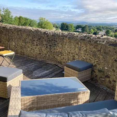 בית נופש Le Passe-muraille *