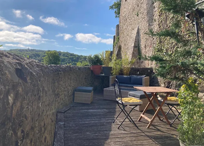 Le Passe-muraille Semesterbostad